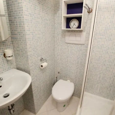 Cozy Central Studio - Porta Romana Apartamento