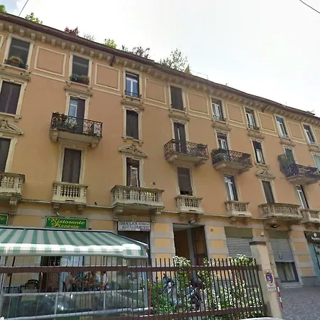 Apartamento Cozy Central Studio - Porta Romana Milão